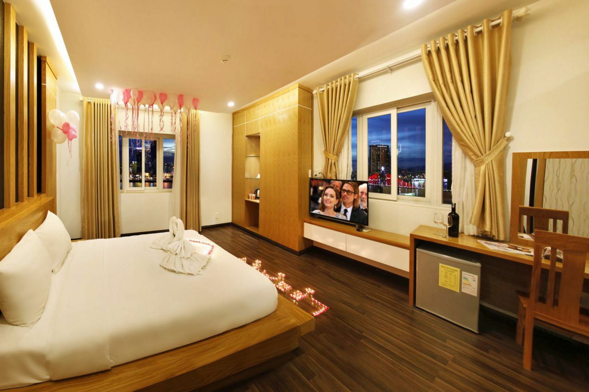 Legacy Riverside Дананг Экстерьер фото